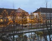 2023-11-25_-_Weihnachtsmarkt_am_Schloss_Hof_mit_den_Neutaler_Pensionisten_13_